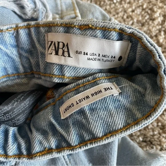 ZARA The High Waist Jean Micro Mini Shorts Womens 2 Light Wash Distressed Cutoff - Picture 2 of 16